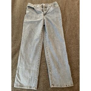 Kim Rogers Straight leg Women's size 10 Short Light Wash Blue Denim jeans